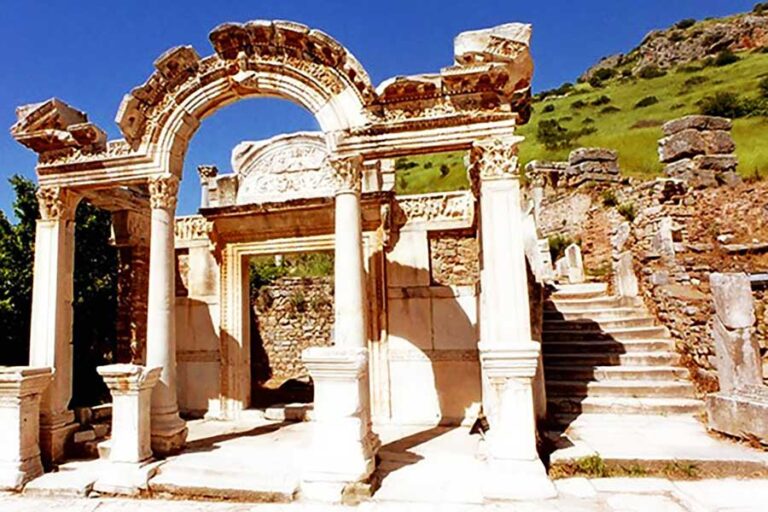 Seven Churches of Revelation Tour / 3 Days